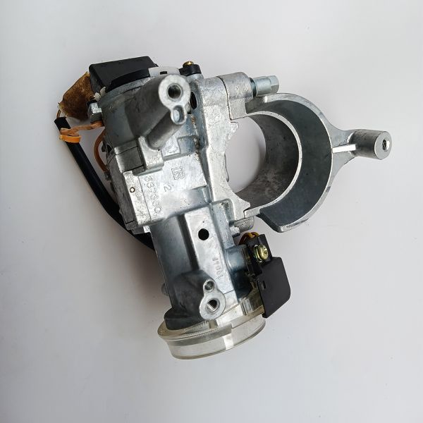 MB954881 Suitable for Mitsubishi Pajero V33 V43 the Ignition Switch Base Auto Electrical Systems