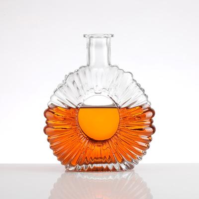 Estampagem a quente Garrafa de whisky de vidro de luxo com material de colarinho de plástico de alumínio PP