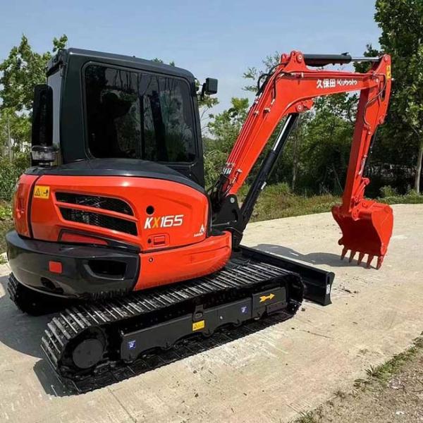 Original Compact 0.24m3 Bucket Capacity Compact Used Excavator Kubota KX165-5 Crawler Excavator 0.55tons