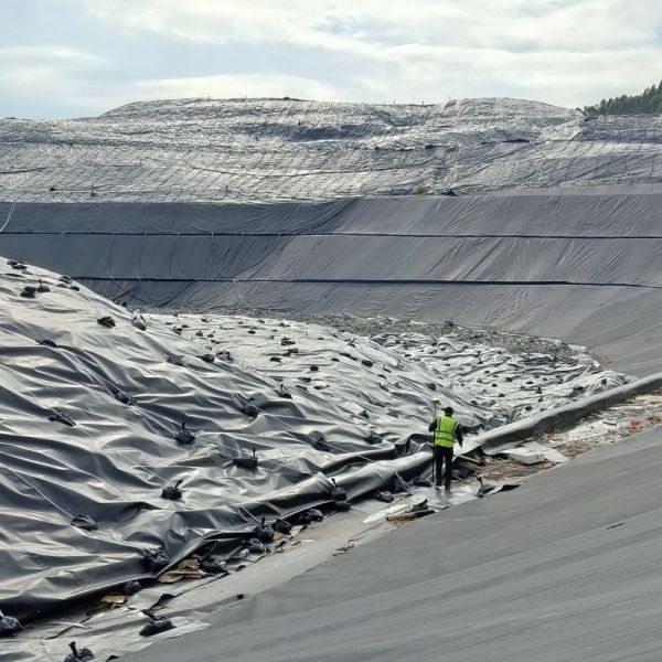 EVA Reinforced Geomembrane High Elastic Waterproof Smooth Geomembrane For Tunnel