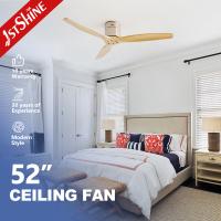 Ventilador de techo de 52 pulgadas con control remoto Motor de DC silencioso de hoja de madera