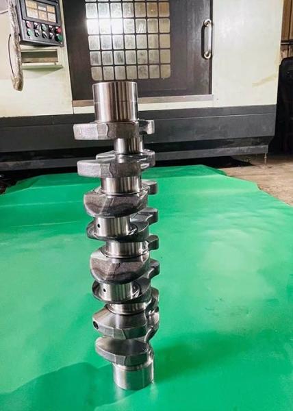 J08C J08E Engine parts Excavator Crankshaft 13411-2241 13411-E0100 For HINO Truck