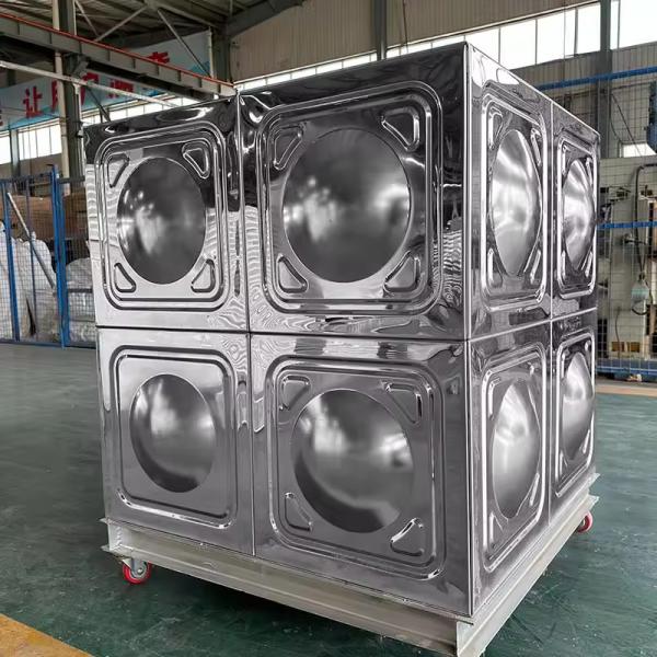 Réservoir d'eau en acier inoxydable soudé carré Réservoir d'eau modulaire en acier pour l'eau potable