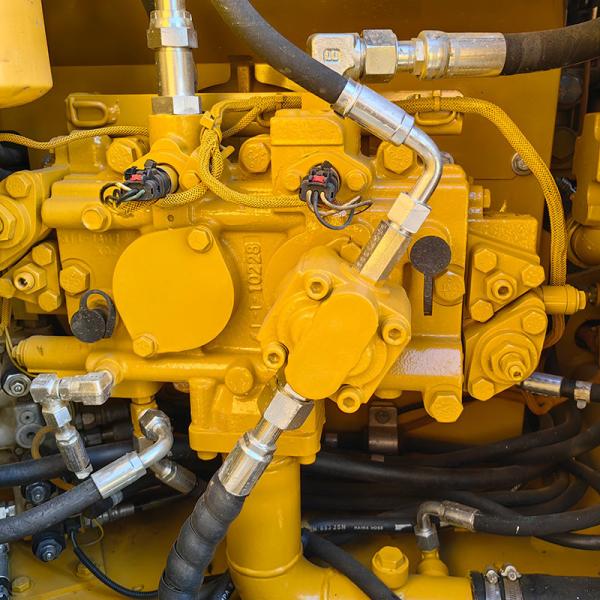 Small Used Caterpillar Excavators 72KW CATC4.2 Engine Hydraulic Used 312 CAT Excavator