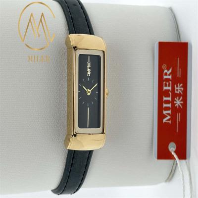 Miler ML111 Banda de couro de fábrica Quartz Relógio de pulso com gancho em cor de imagem