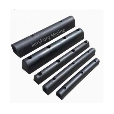 Heavy-Duty D-Type Rubber Fenders, Ideal for Port and Harbor Use