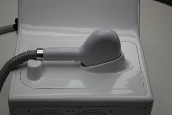 2018 Popular and permanent diode laser hair removal machine for beauty clinic
