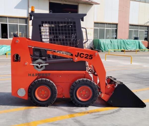 Kubota Engine 380kg Skid Steer 0.2m3 JC25 with Various Attachments Hot Sale In Canada
