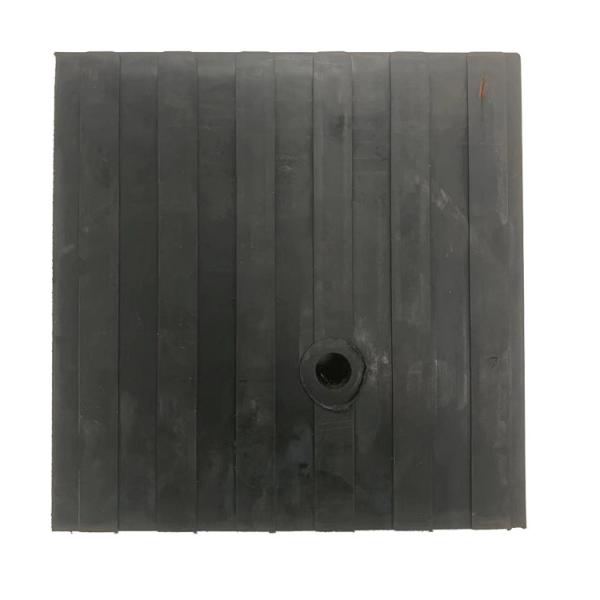 ROHS Non Slip Horse Trailer Mats Embedded With 5mm Steel Plate