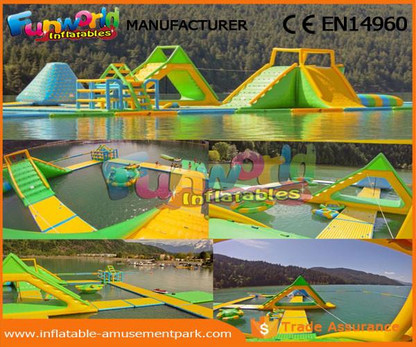 Parques infláveis da água de encerado do PVC de 0,9 milímetros para brinquedos de flutuação do Aqua comercial