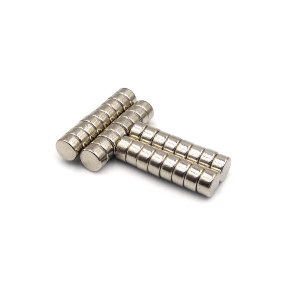 150 Celsius N42SH Small Rod NdFeB Neodymium Magnet