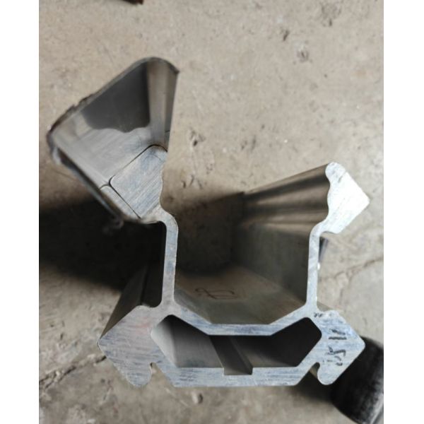 7005 Aluminum Alloy 4800MM Length Aluminium Extruded Profile for Hydraulic Rock Drilling Rig Feed Beam