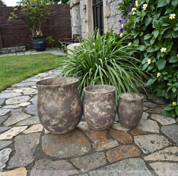 Vintage Round Fiber Clay Flower Pots Hand Crafted Aged For Garden Patio Decoration