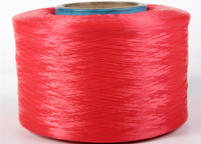 High Stretch 900D Polypropylene FDY Yarn / AA Grade Dyed PP Filament Yarn , Red Color