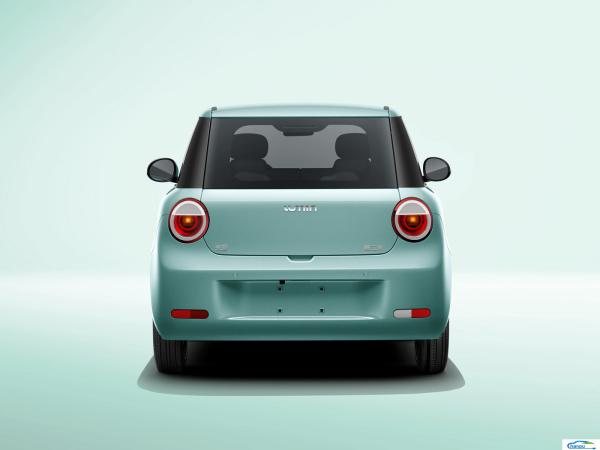 Changan Lumin 2024 205km Pure Electric Mini EV Passenger Car with Advanced Technology