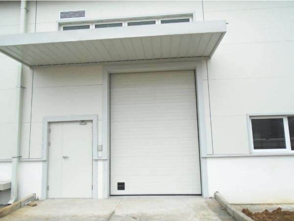 220V-240V Portas industriais automáticas, Portas de garagem seccionais isoladas