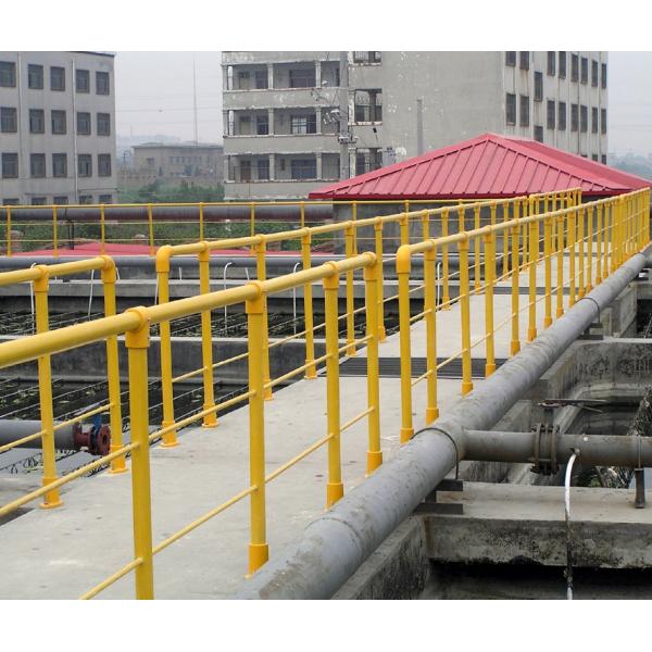 Corrosion Resistant FRP Round Tube Handrails Higher Strength Light Weight Advantage
