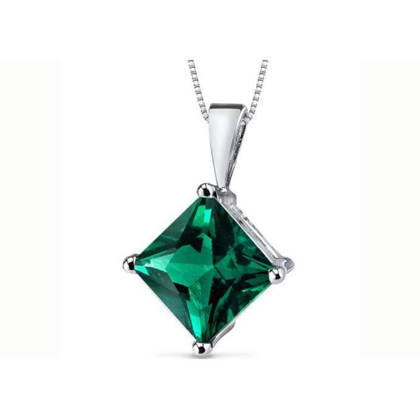 taille naturelle de 2.2ct Emerald Pendant Necklace Princess Cut 7×7mm