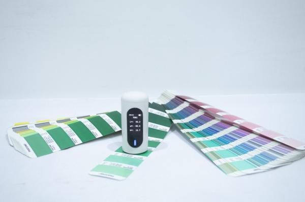 CR-20 Portable Color Spectrophotometer For Color Measurement On Mobile Devices