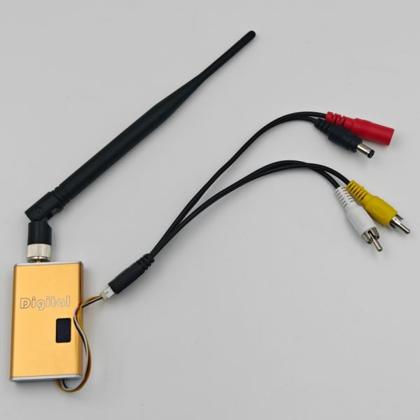 Low Latency 1.2 Ghz Fpv Transmitter 8 Channels 5W Power For Tranmission