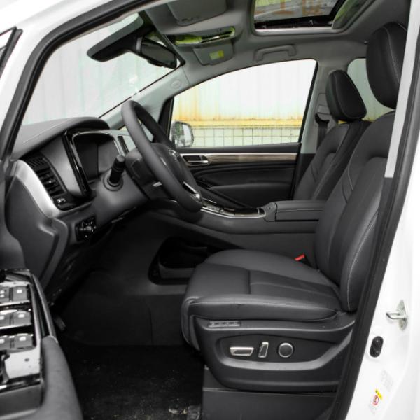 Автомобиль водя бензина версии серии 390T Zhizun Trumpchi M8 2021 	FWD плоский раскрывает + раздвижная дверь