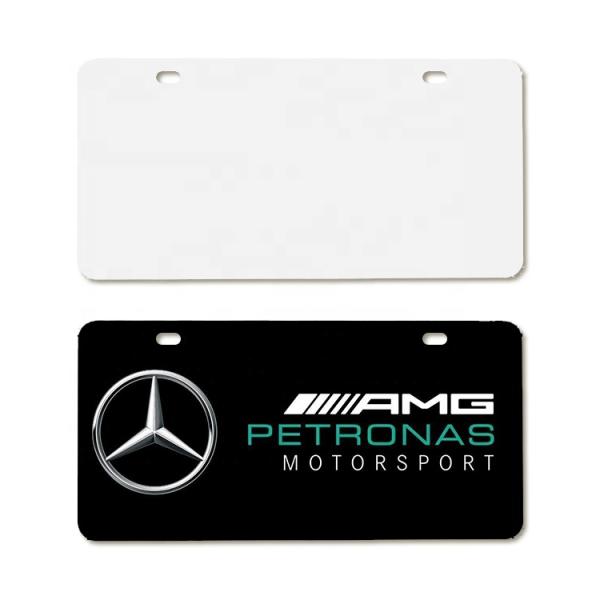 Las placas de licencia en blanco y los marcos de sublimación de varios tamaños personalizados