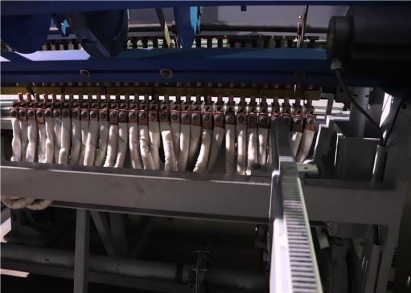 380V 50Hz 2.8T Automatic Weaving Machine , Galvanized Wire Mesh Fencing Machine