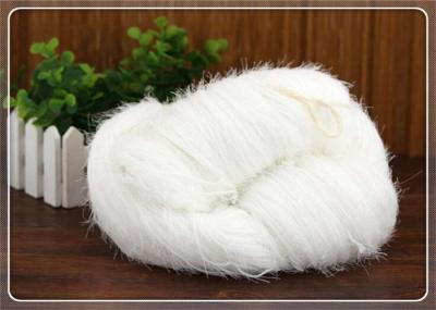 Fio extravagante 4mm do fio áspero branco puro da pena do poliéster para tecer