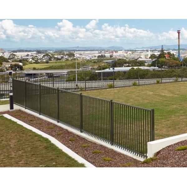 Durable Flat Top Metal Tubular Fencing Lightweight Pool 1.2m Tall