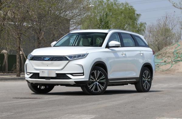 Changan Auchan X7 Pure Electric Suv 405KM 5 Doors 5 Seats 0.5H Quick Charge