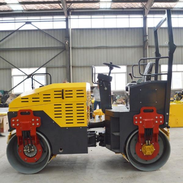 Compact 9hp Ride-on Double Drum Vibratory Roller Compactor for Small Road Projects