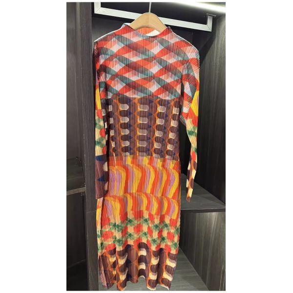 High end contrasting color printed round neck fashionable temperament casual long sleeved dress