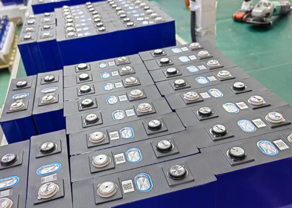 Lishen Lithium Ion Lifepo4 Prismatic Cells Battery Pack 500 Cycles Customized