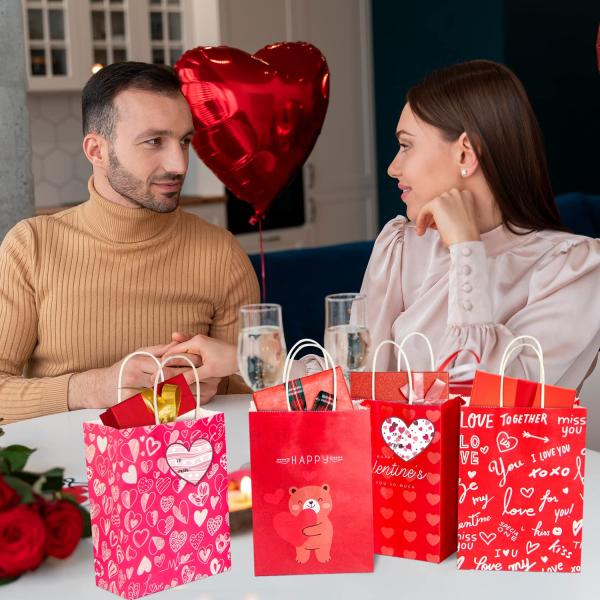 Industry Custom Good Tote Valentine's Day Gift Kraft Paper Bag with Hand Length Handle