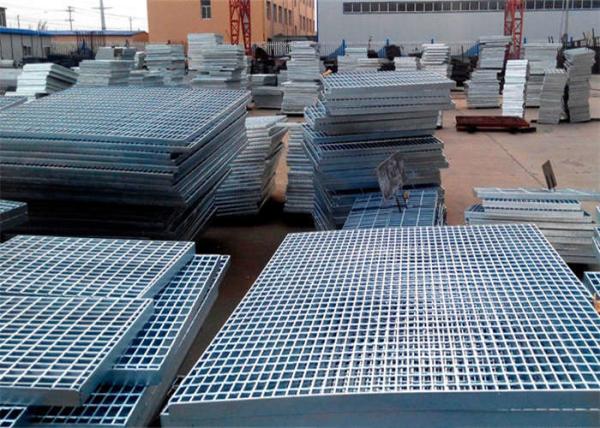 Welded Catwalk Steel Grating Plate 32x5 For Chemical Plants Oil Refineries