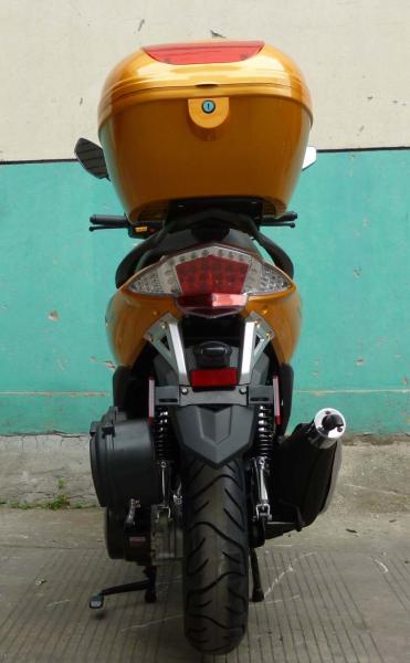 150CC 13 freio de cilindro adulto da parte traseira do freio de disco da parte dianteira do trotinette de motor da roda de alumínio