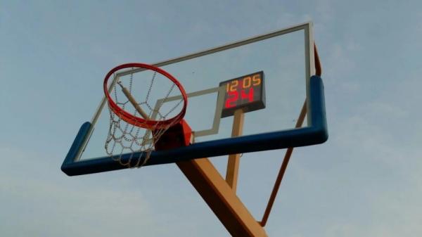 High Density Basketball Hoop Stand Height 3.05M Balancing Weight 400 KG/PCS