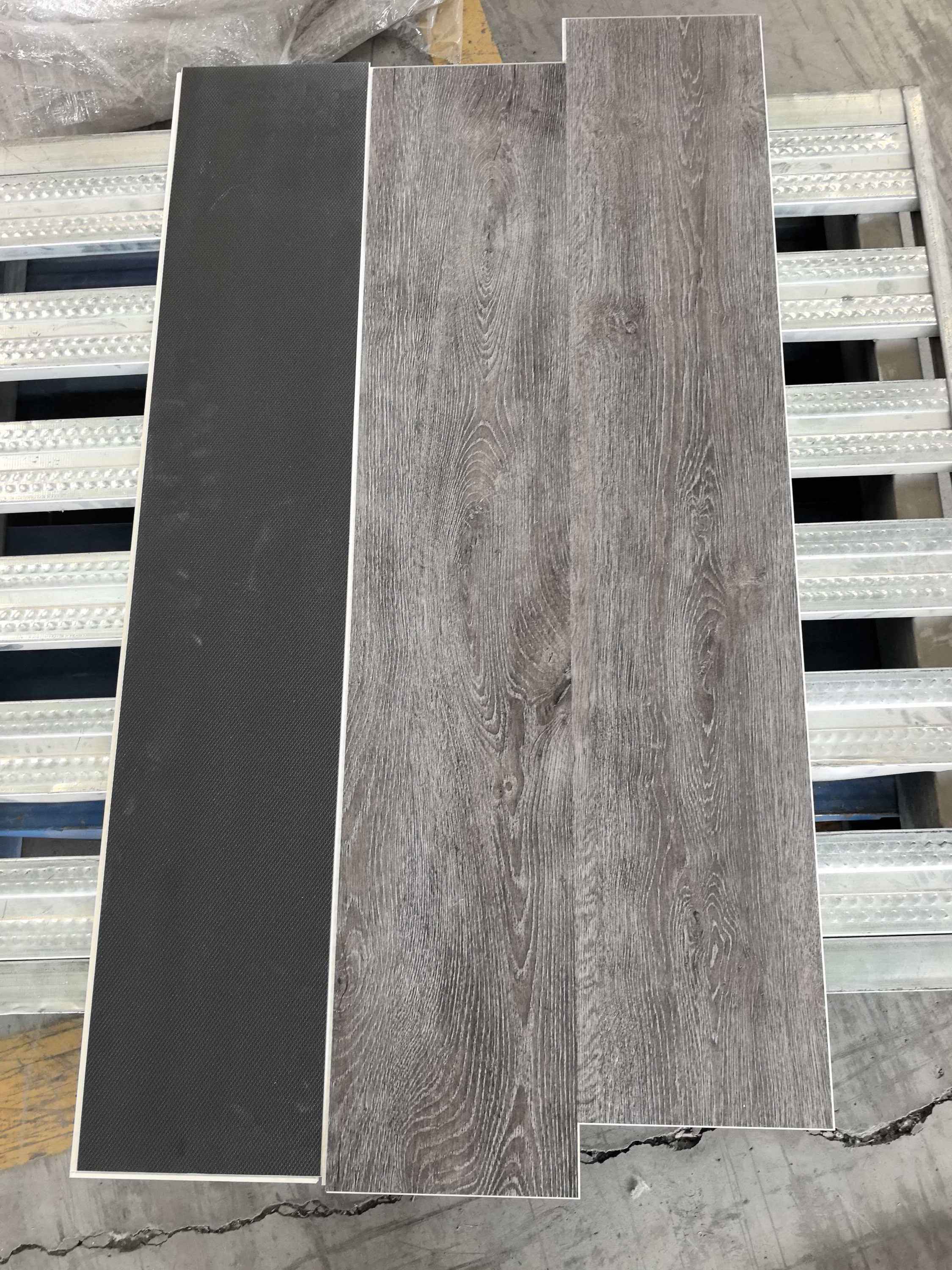 Marble Grain SPC Vinyl Plank Waterproof Interlocking Flooring Stone Plastic Composite Vinyl Tile for Basement Pet Friendly