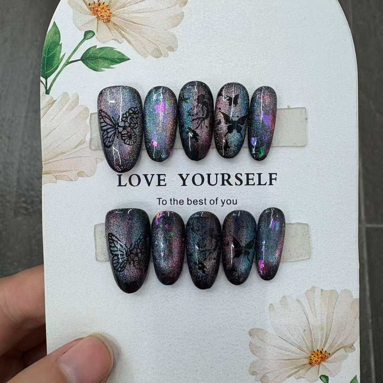 Trendy Style High Quality Handmade Press On Nails Long Lasting Wear