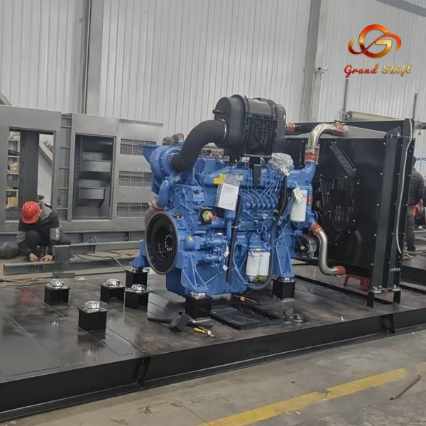 Comins 30KW  High-efficiency silent generator set, emergency backup power supply, suitable for construction sites/farms/shops, stable power supply, easy to operate