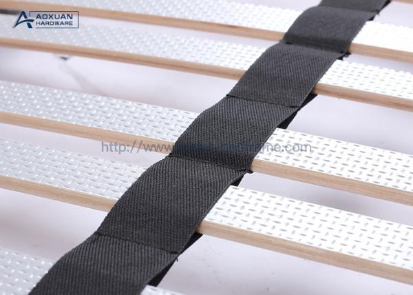 Comfortable 60''X79'' Queen Size Black Metal Bed Frame