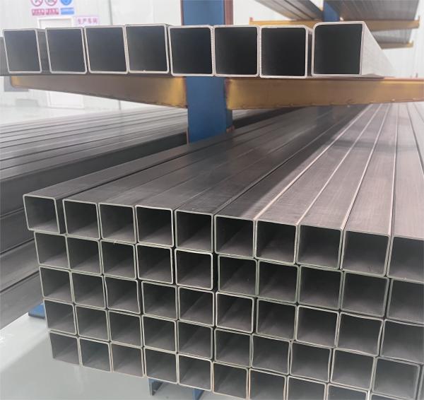 ASTM F136 ASTM B348 Titanium Rectangular Profiles 12000mm Titanium Alloy Pipe
