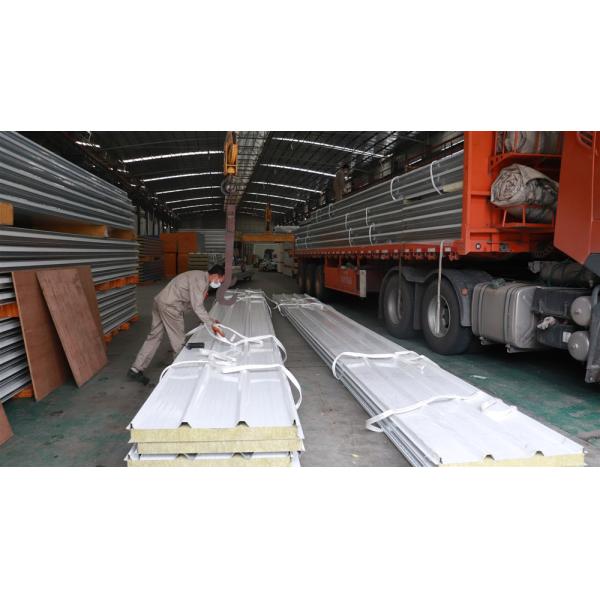 Heat Insulation Fireproof Rock Wool Sandwich Panel Roof Panel For Prefabricated House