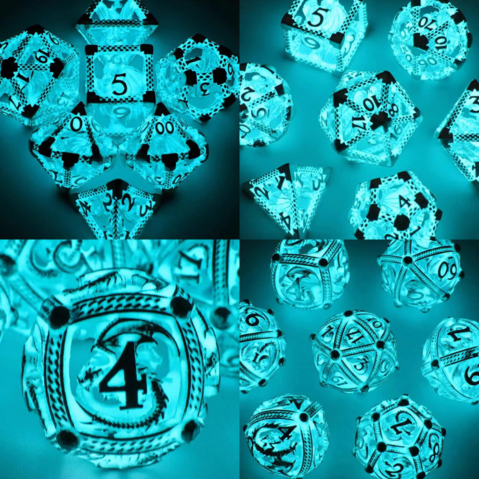 Кость RPG DND потехи установила прозрачные светящие подземелья и драконов приведенные кости