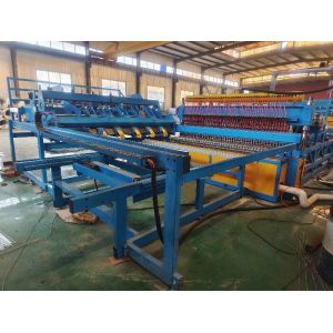 Aperture Size 50x200mm Fence Height 2.5m Fence Mesh Welding Machine