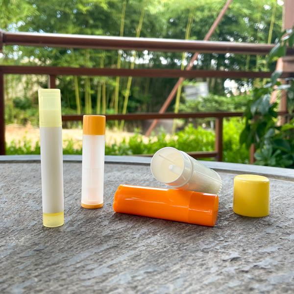 2.6ml 4.5ml 8ml 14.3ml トラベルサイズ デオドラントスティック容器