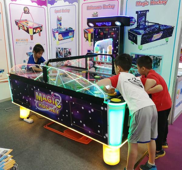 Indoor Commercial Air Hockey Arcade Machine Coin Operated Multi Players