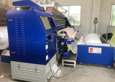 Cobertura estofando da máquina da multi agulha do computador que faz a máquina