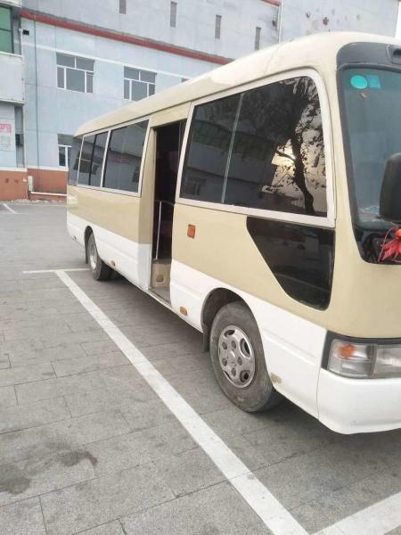 23 ônibus usado do motor diesel da pousa-copos 1HZ de Japão Toyota LHD do ônibus de Seater