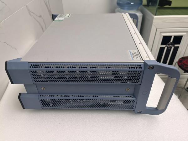 7.5 GHz Wideband Spectrum Analyzer Rohde & Schwarz R&S FSV3007
